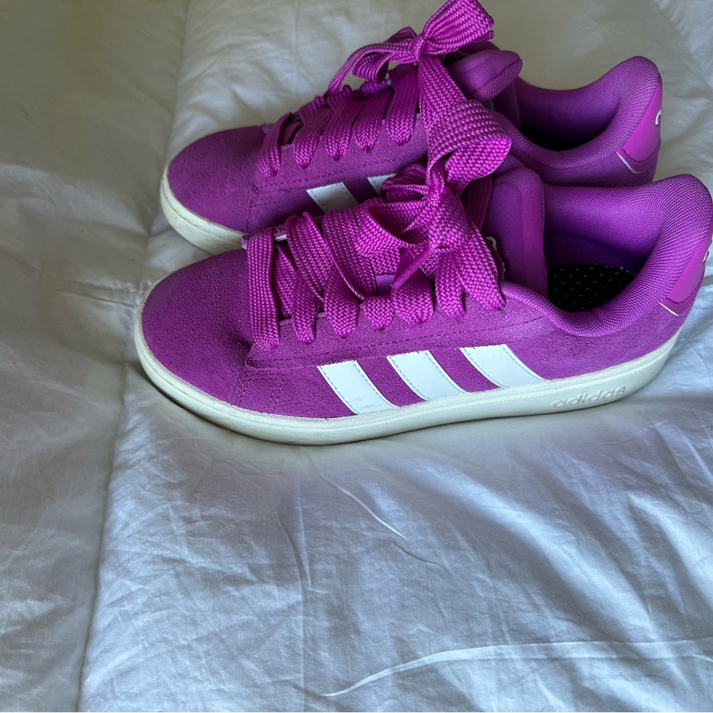 Adidas Campus